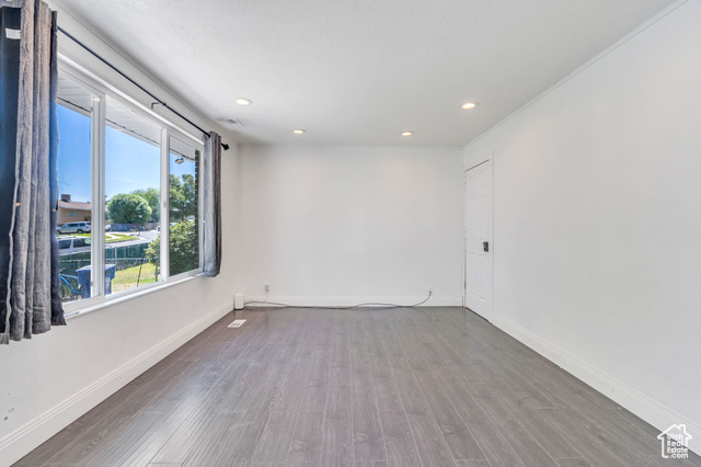 Photo 7 for MLS #2104816 at 4924 S Rayford Cir