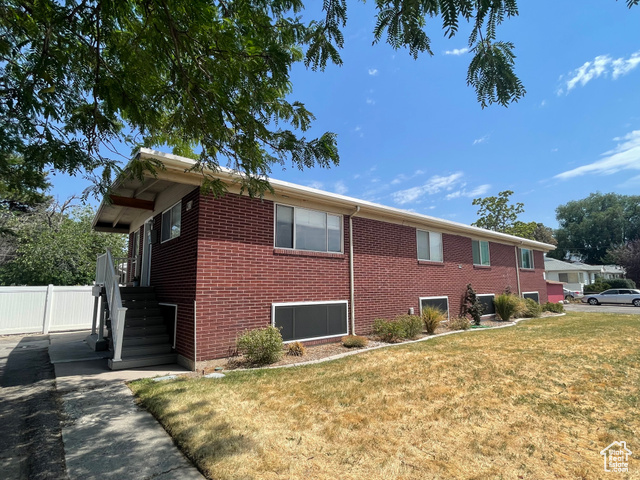 Photo 4 for MLS #2104817 at 311 E 3360 South