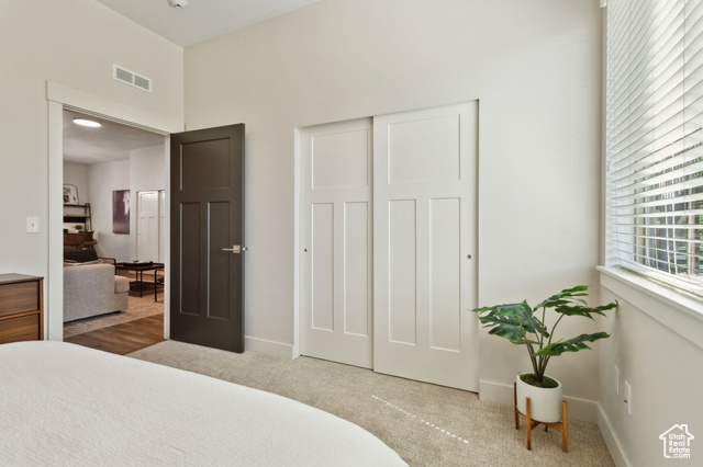 Photo 20 for MLS #2104843 at 695 E Main St #R-204