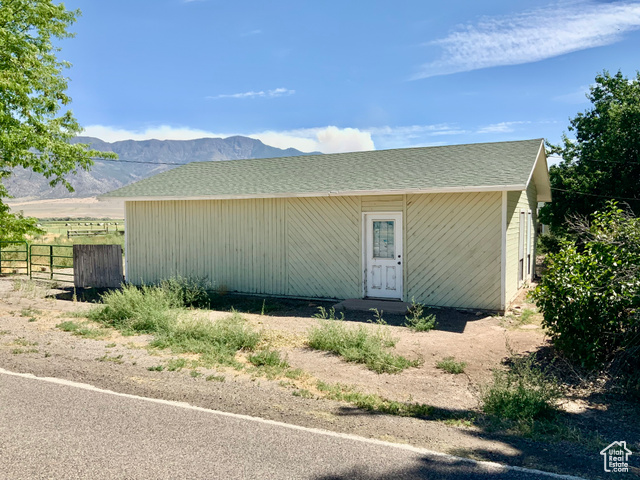 Photo 14 for MLS #2104878 at 630 N Main St