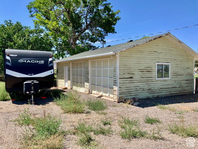 Photo 15 for MLS #2104878 at 630 N Main St