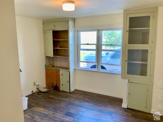 Photo 43 for MLS #2104878 at 630 N Main St