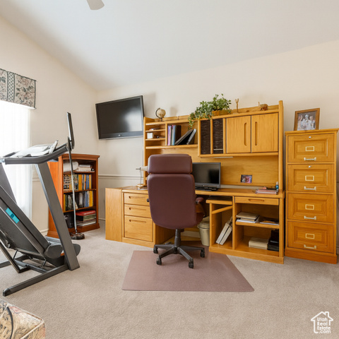 Photo 18 for MLS #2104884 at 1118 E Lizzie Ln