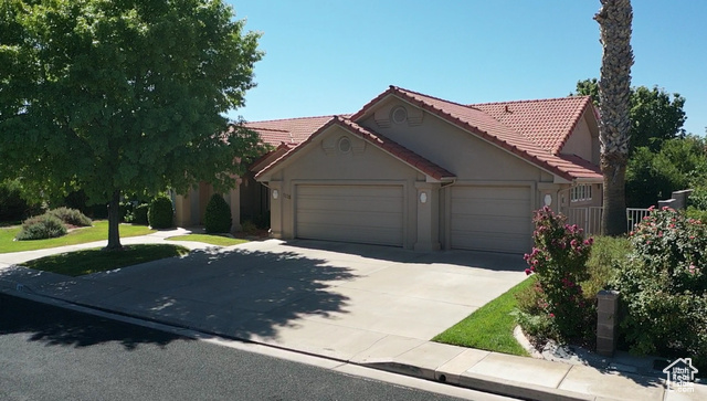 Photo 35 for MLS #2104884 at 1118 E Lizzie Ln