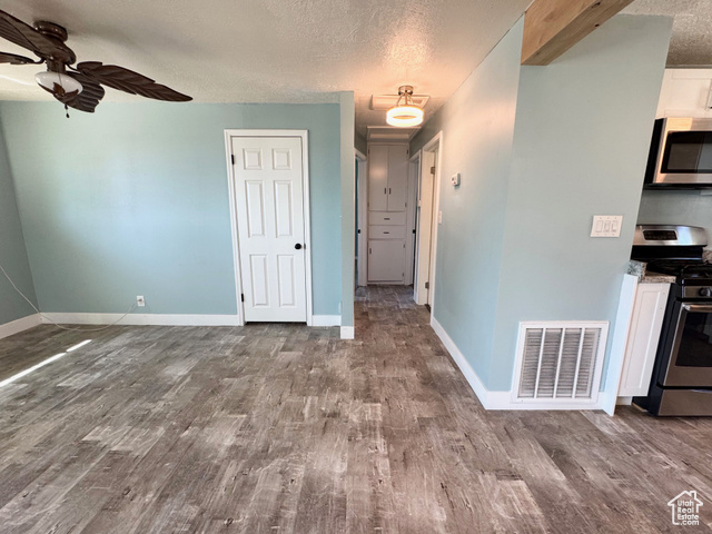 Photo 8 for MLS #2104893 at 463 N 200 West