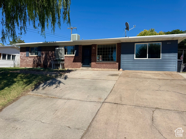 Photo 18 for MLS #2104893 at 463 N 200 West