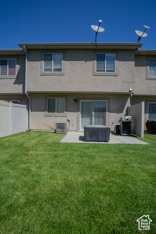 Photo 14 for MLS #2104896 at 121 W Arlington Way