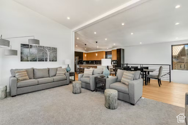 Photo 5 for MLS #2104900 at 40 Wedge Way