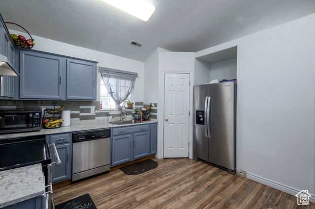 Photo 8 for MLS #2104901 at 3038 S Timeron Dr