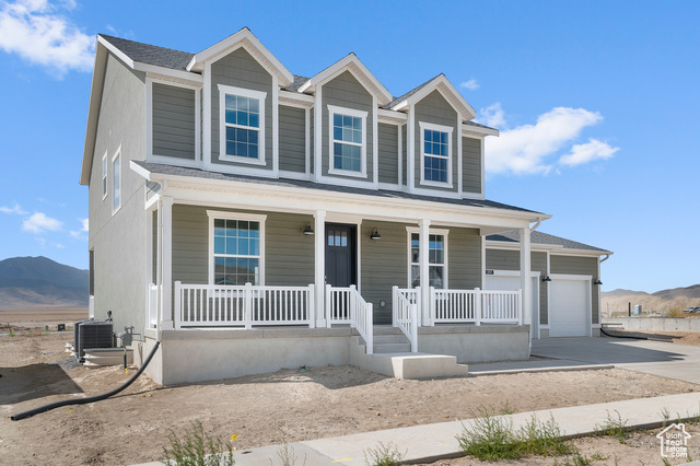Photo 2 for MLS #2104923 at 6747 N Desert Crk