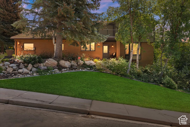 2014 E RIDGE HILL DR, Bountiful UT 84010