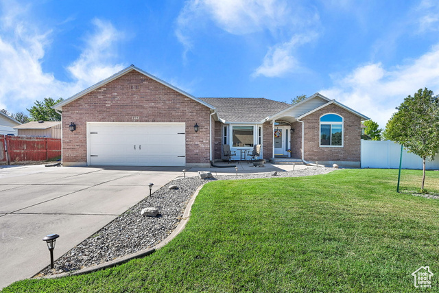 1153 W 2500 N, Clinton UT 84015