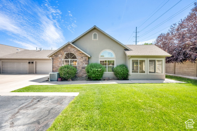2953 W ABBEY SPRINGS CIR, West Jordan UT 84084