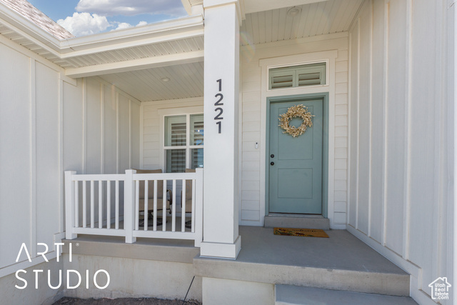 Photo 3 for MLS #2104989 at 1221 N 4975 West