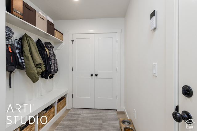 Photo 14 for MLS #2104989 at 1221 N 4975 West