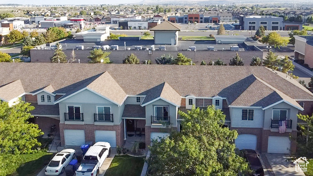 Photo 2 for MLS #2104998 at 251 E Sunshine Dr