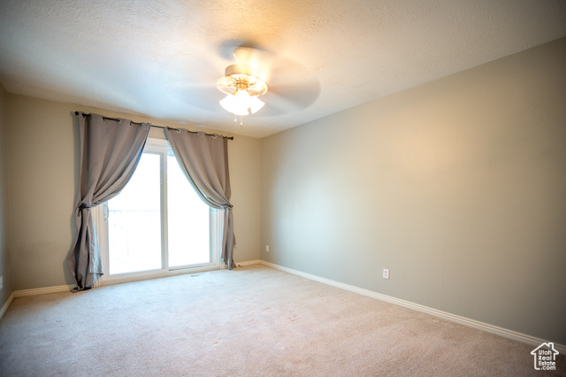 Photo 11 for MLS #2104998 at 251 E Sunshine Dr