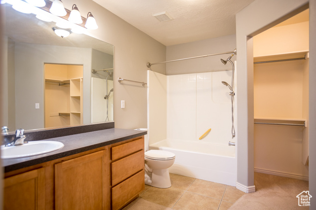 Photo 14 for MLS #2104998 at 251 E Sunshine Dr