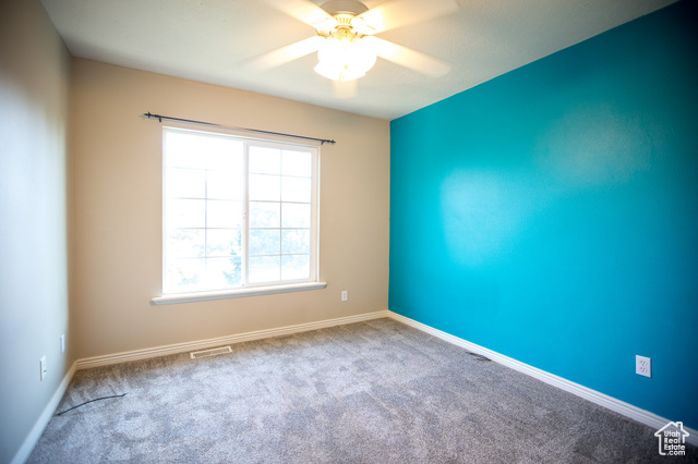 Photo 20 for MLS #2104998 at 251 E Sunshine Dr