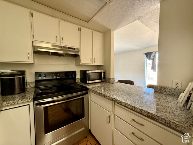 Photo 11 for MLS #2105000 at 472 E 7670 South