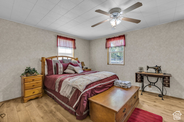 Photo 14 for MLS #2105007 at 866 S 2300 West