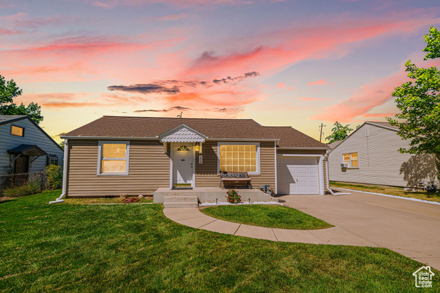 MLS #2105015 - 358 W Park Ave