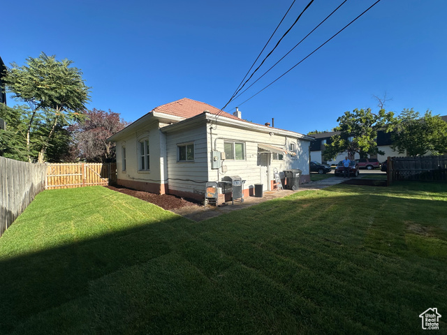 Photo 10 for MLS #2105034 at 394 N 300 East