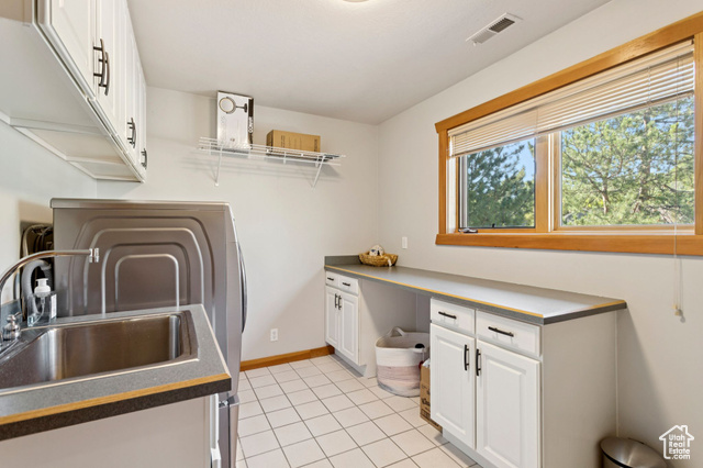 Photo 53 for MLS #2105050 at 2614 E Tuxedo Cir