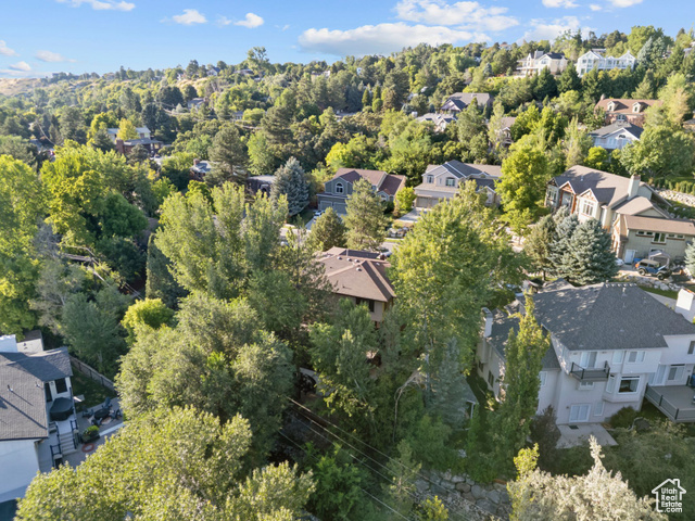 Photo 84 for MLS #2105050 at 2614 E Tuxedo Cir