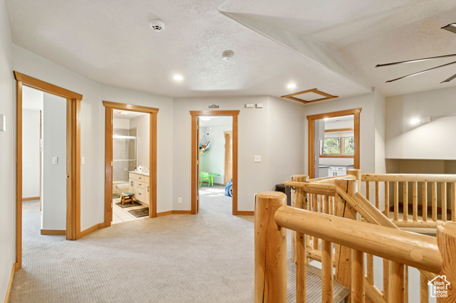 Photo 37 for MLS #2105050 at 2614 E Tuxedo Cir