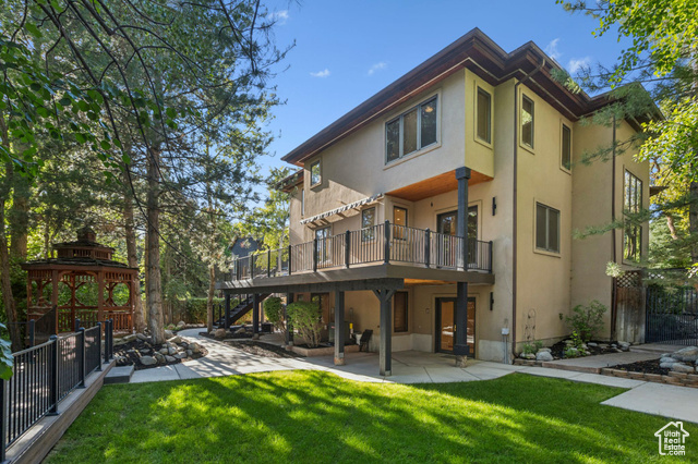 Photo 64 for MLS #2105050 at 2614 E Tuxedo Cir