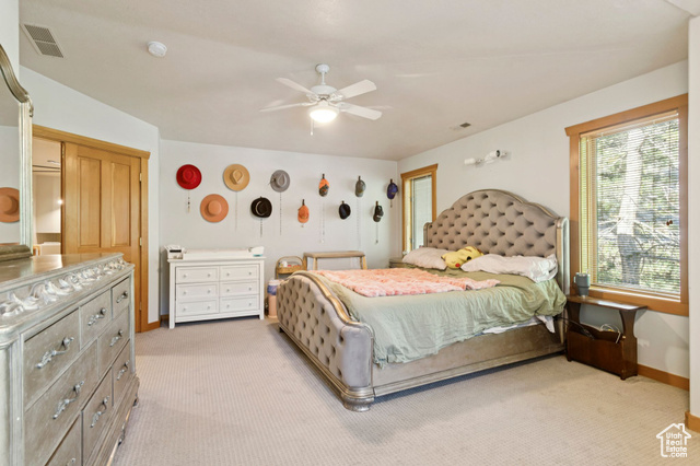 Photo 40 for MLS #2105050 at 2614 E Tuxedo Cir