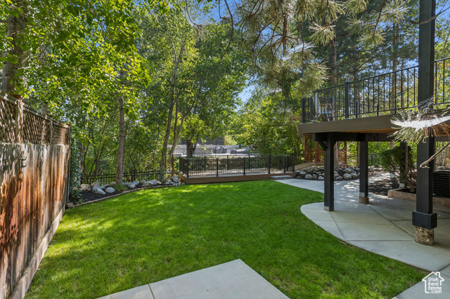 Photo 71 for MLS #2105050 at 2614 E Tuxedo Cir