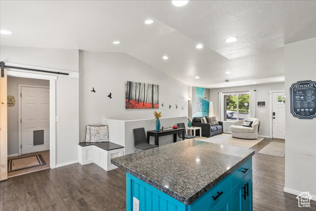 Photo 10 for MLS #2105064 at 149 E Pioneer Ave