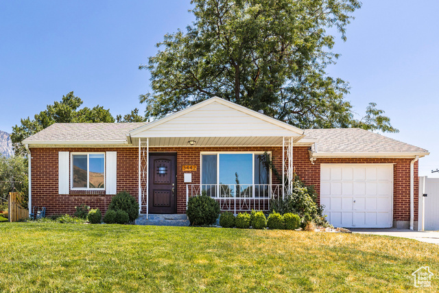 MLS #2105065 - 3442 E Del Verde Ave