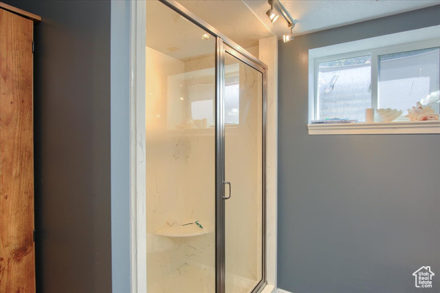 Photo 23 for MLS #2105073 at 886 N Harrison Blvd