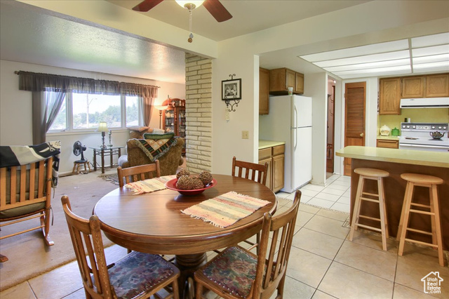 Photo 9 for MLS #2105073 at 886 N Harrison Blvd