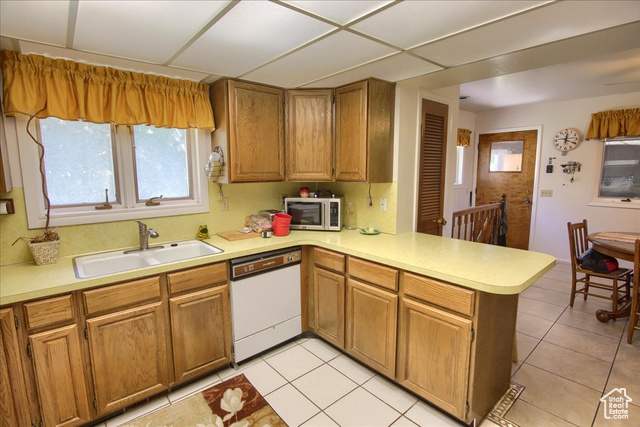 Photo 6 for MLS #2105073 at 886 N Harrison Blvd