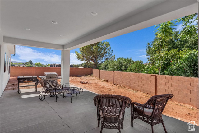 Photo 22 for MLS #2105085 at 2447 Arrowhead Trl