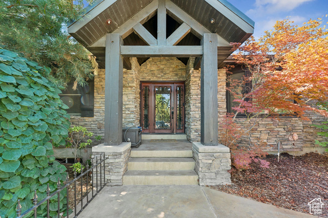332 E SHAMROCK DR, Murray UT 84107