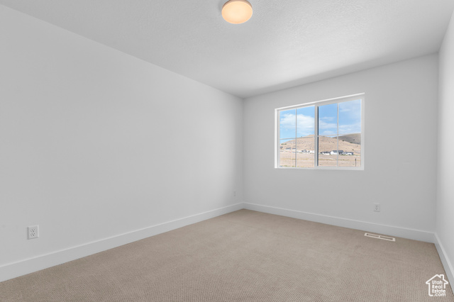 Photo 20 for MLS #2105090 at 6776 N Mt Jefferson