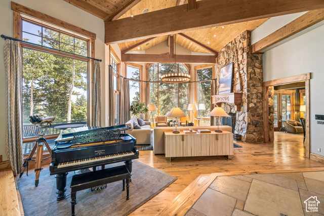 Photo 5 for MLS #2105096 at 22 White Pine Canyon Rd