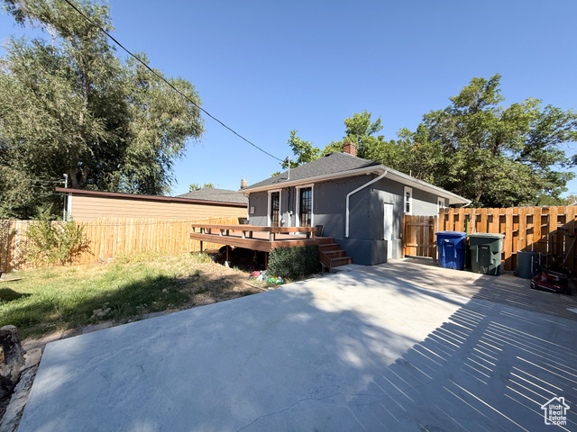 Photo 21 for MLS #2105141 at 979 E Patterson St