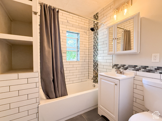 Photo 12 for MLS #2105141 at 979 E Patterson St