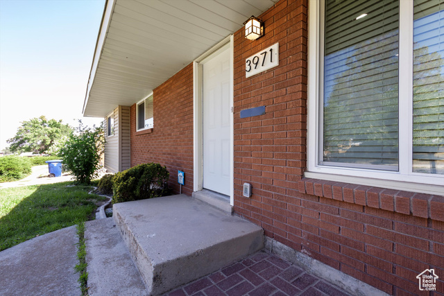 MLS #2105159 - 3971 S 5375 West