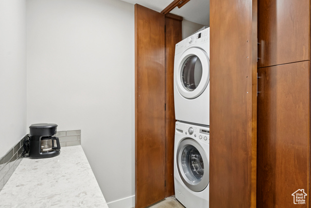 Photo 32 for MLS #2105160 at 44 W Broadway #605S