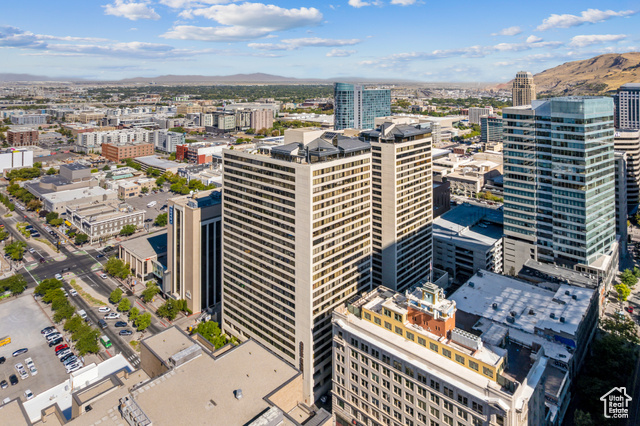 Photo 40 for MLS #2105160 at 44 W Broadway #605S