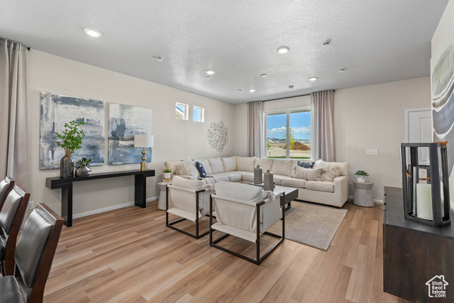 Photo 12 for MLS #2105163 at 127 N Bear River Rd #127