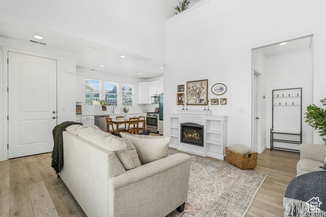 Photo 3 for MLS #2105171 at 6642 W Skip Rock Rd