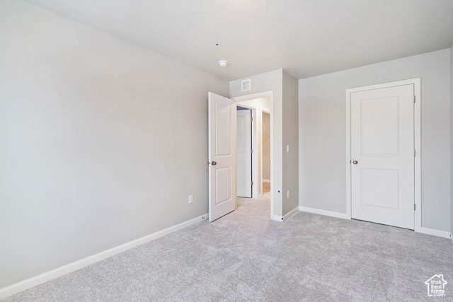 Photo 8 for MLS #2105185 at 77 E Broadway Dr #1033